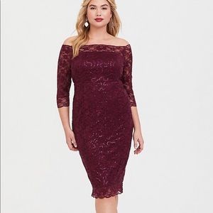 Burgundy Lace dress Torrid